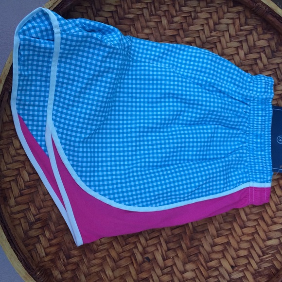 Lauren James large gingham Shorties TM - Picture 5 of 5